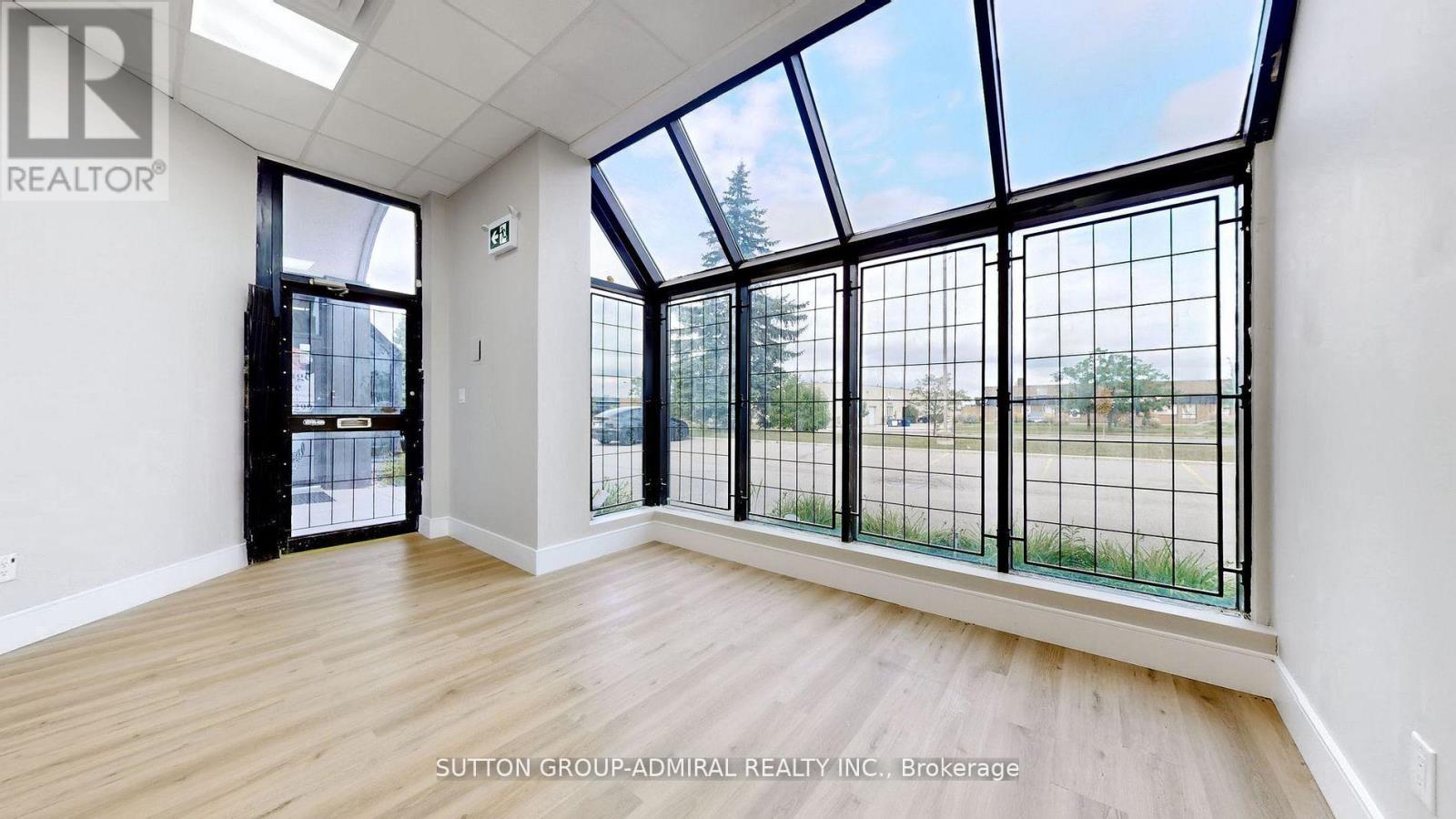 18 And 19 - 800 Petrolia Road, Toronto, Ontario  M3J 3K4 - Photo 19 - W12974164