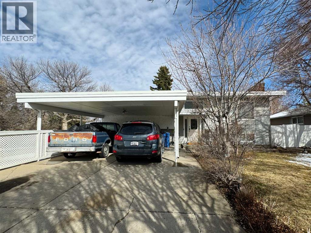 2409 20 Street N, Lethbridge, Alberta  T1H 4T9 - Photo 2 - A2298033