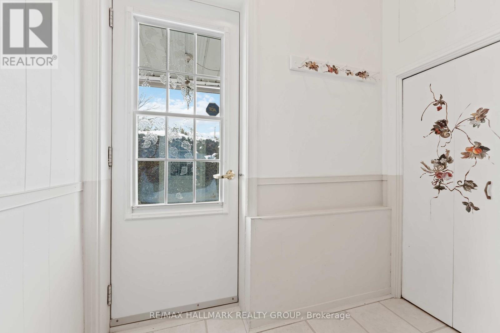 3654 Navan Road, Ottawa, Ontario  K4B 1H9 - Photo 14 - X12902590