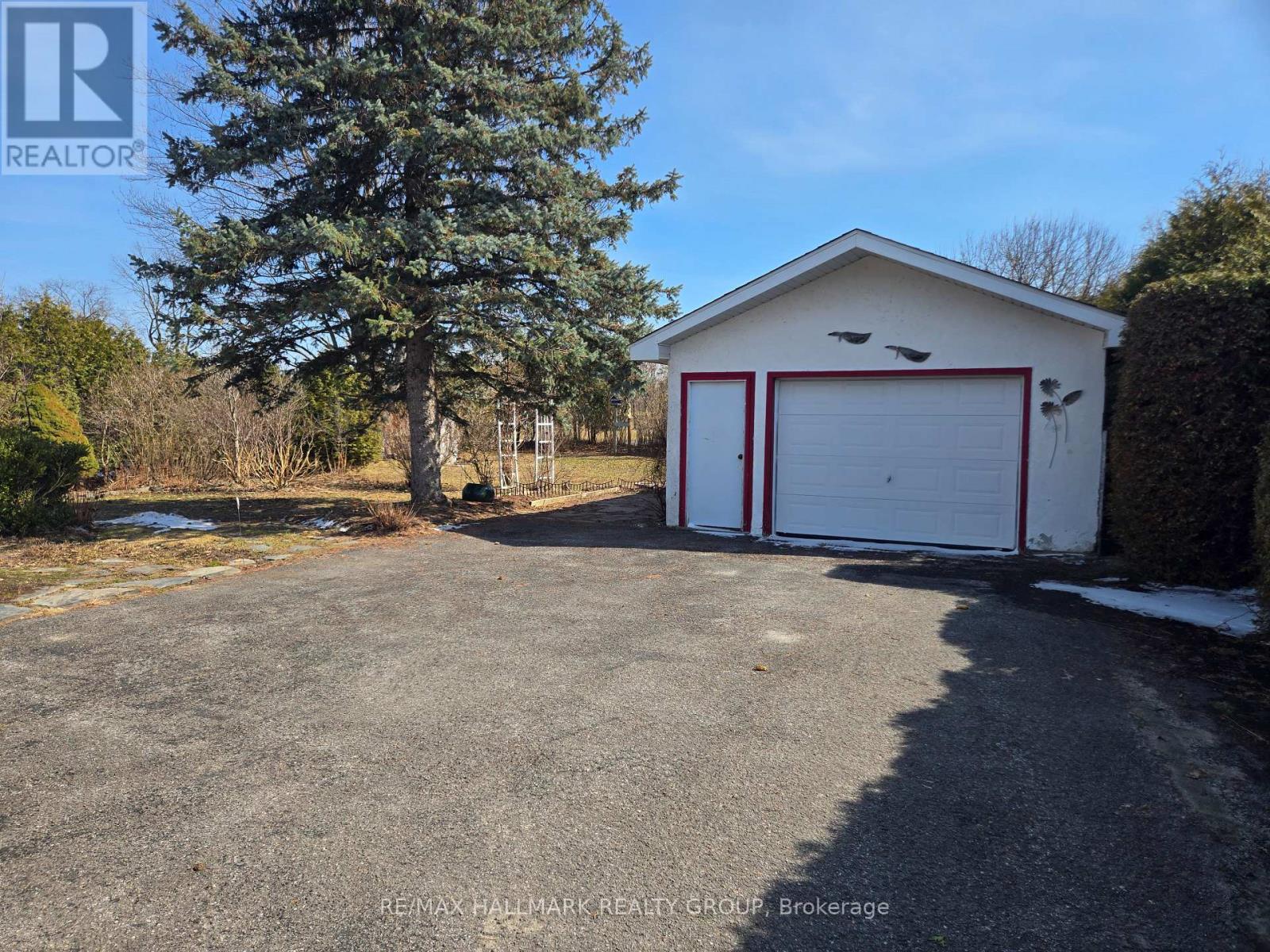 3654 Navan Road, Ottawa, Ontario  K4B 1H9 - Photo 2 - X12902590