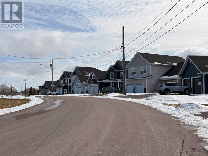 16 Keaton Drive, Charlottetown, Prince Edward Island  C1E 3M5 - Photo 4 - 202606698