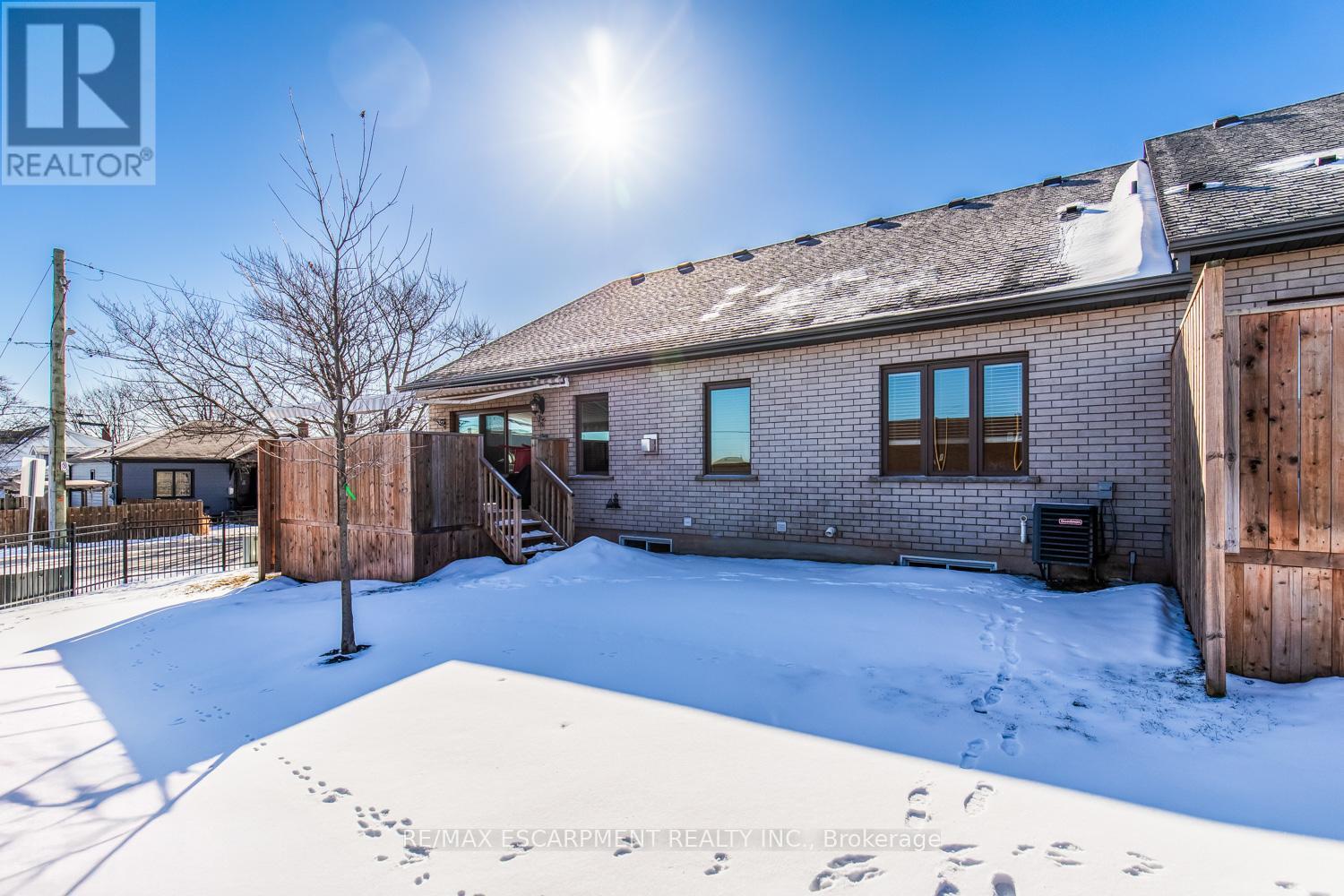 4 - 3757 St. Peter Avenue, Niagara Falls, Ontario  L2J 0G2 - Photo 42 - X12974068