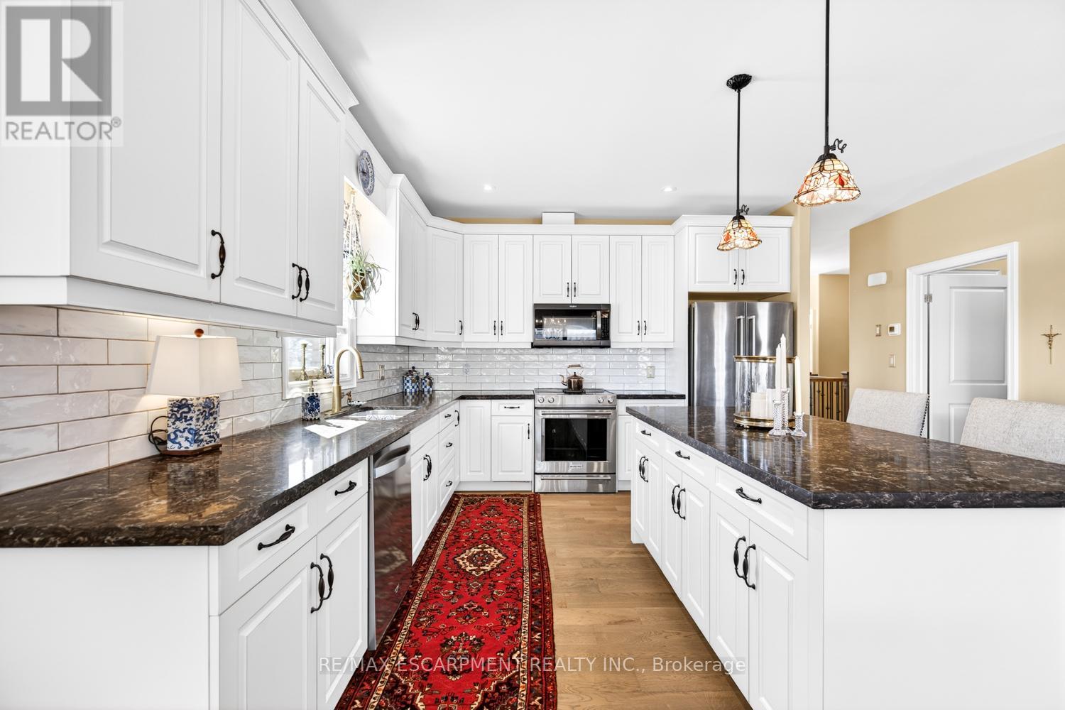 4 - 3757 St. Peter Avenue, Niagara Falls, Ontario  L2J 0G2 - Photo 7 - X12974068