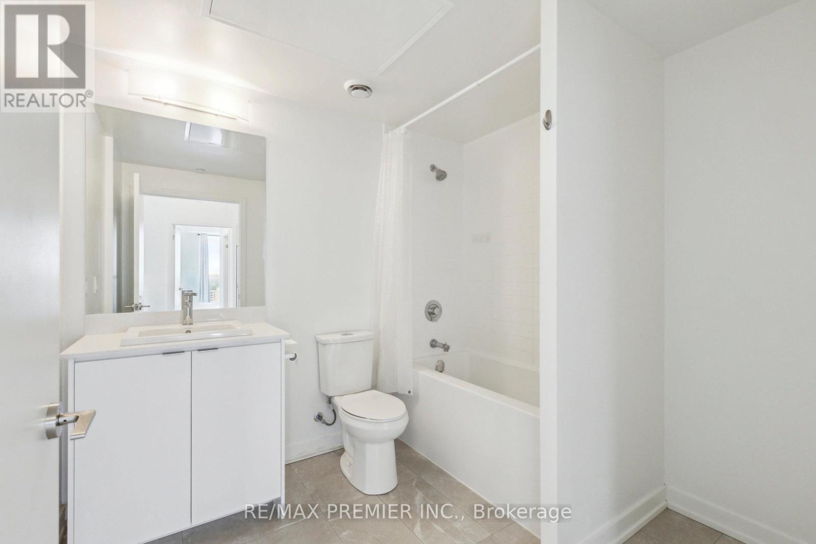 1709 - 55 Duke Street W, Kitchener, Ontario  N2H 0C9 - Photo 42 - X12974090