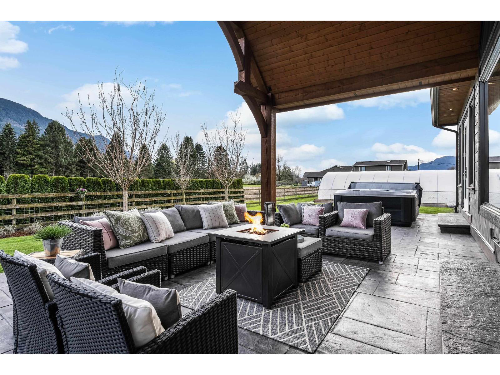 5523 Lickman Road, Greendale, Chilliwack, British Columbia  V2R 4B5 - Photo 28 - R3108511