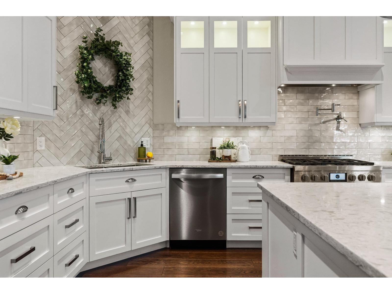 5523 Lickman Road, Greendale, Chilliwack, British Columbia  V2R 4B5 - Photo 14 - R3108511