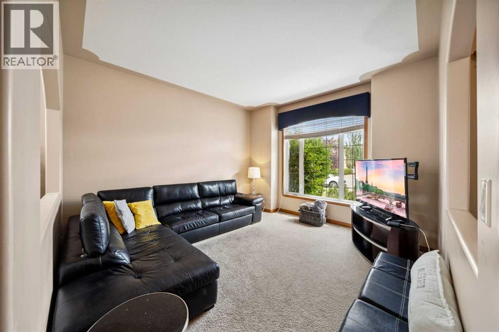 69 Alberts Close, Red Deer, Alberta  T4R 3J7 - Photo 3 - A2279627