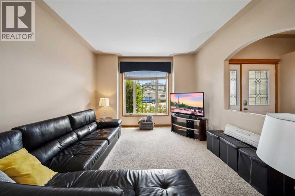 69 Alberts Close, Red Deer, Alberta  T4R 3J7 - Photo 5 - A2279627