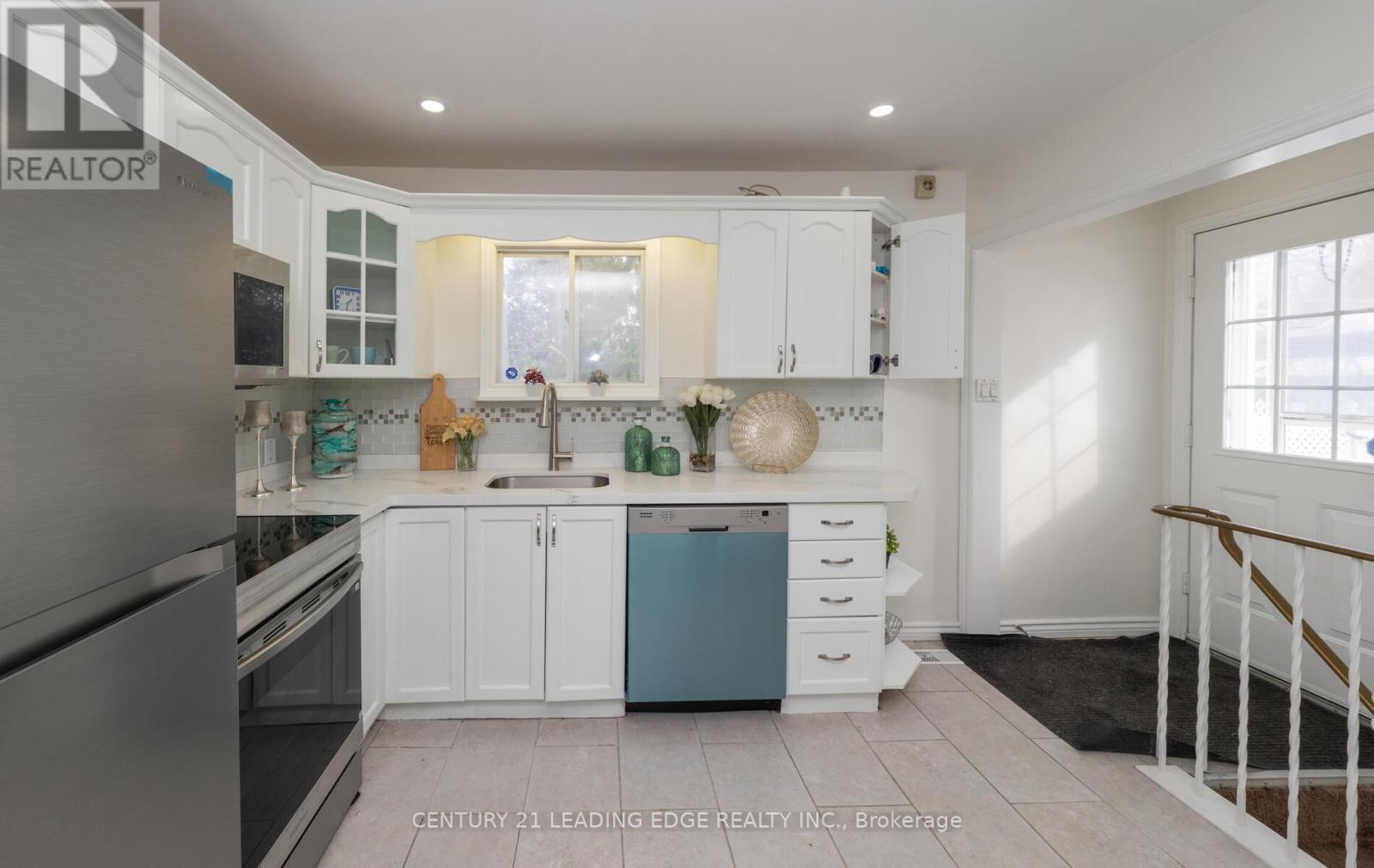 11 Hiley Avenue, Ajax, Ontario  L1S 6H3 - Photo 14 - E12967940