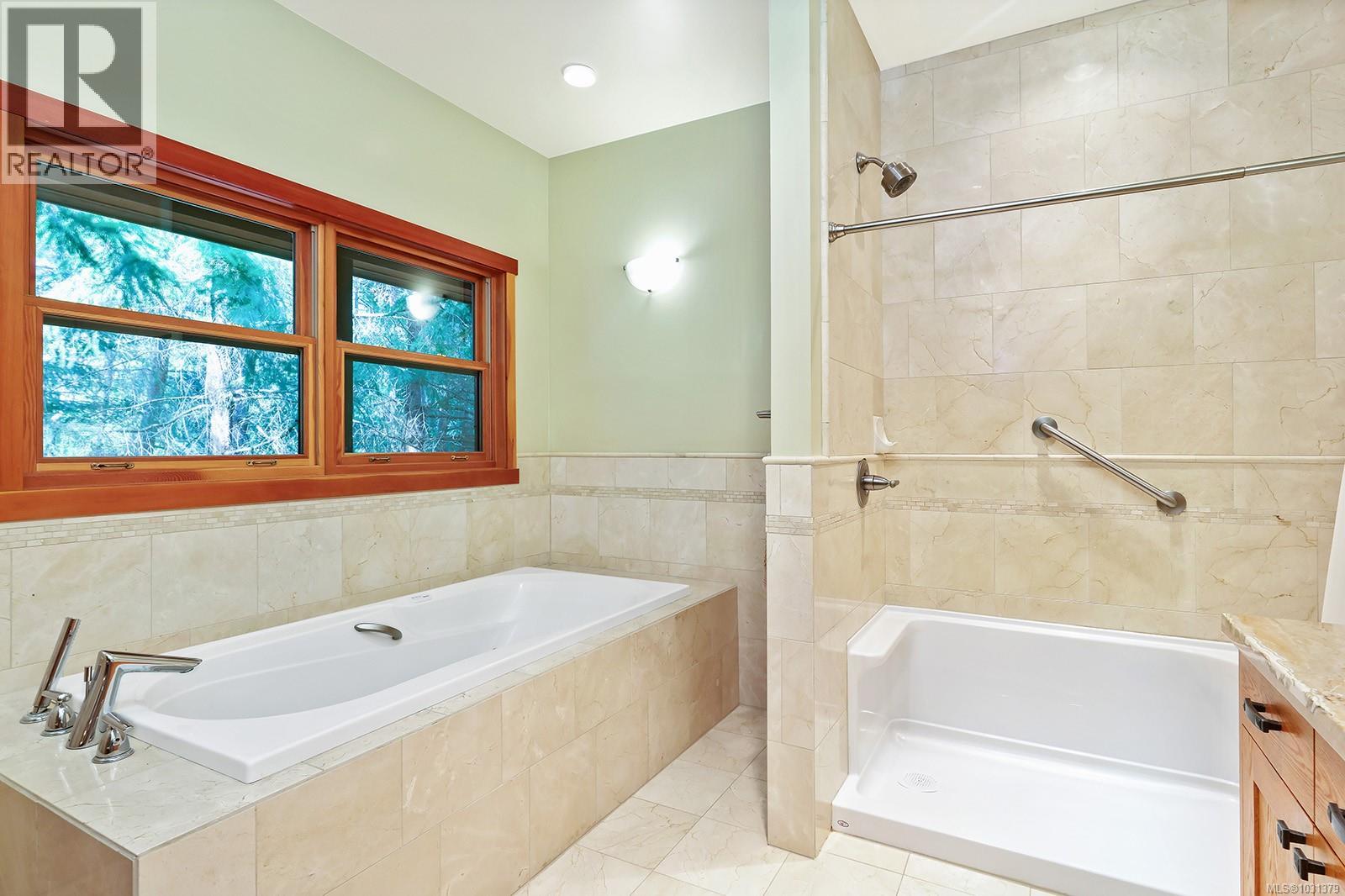 1645 Lea Smith Rd, Hornby Island, British Columbia  V0R 1Z0 - Photo 15 - 1031379