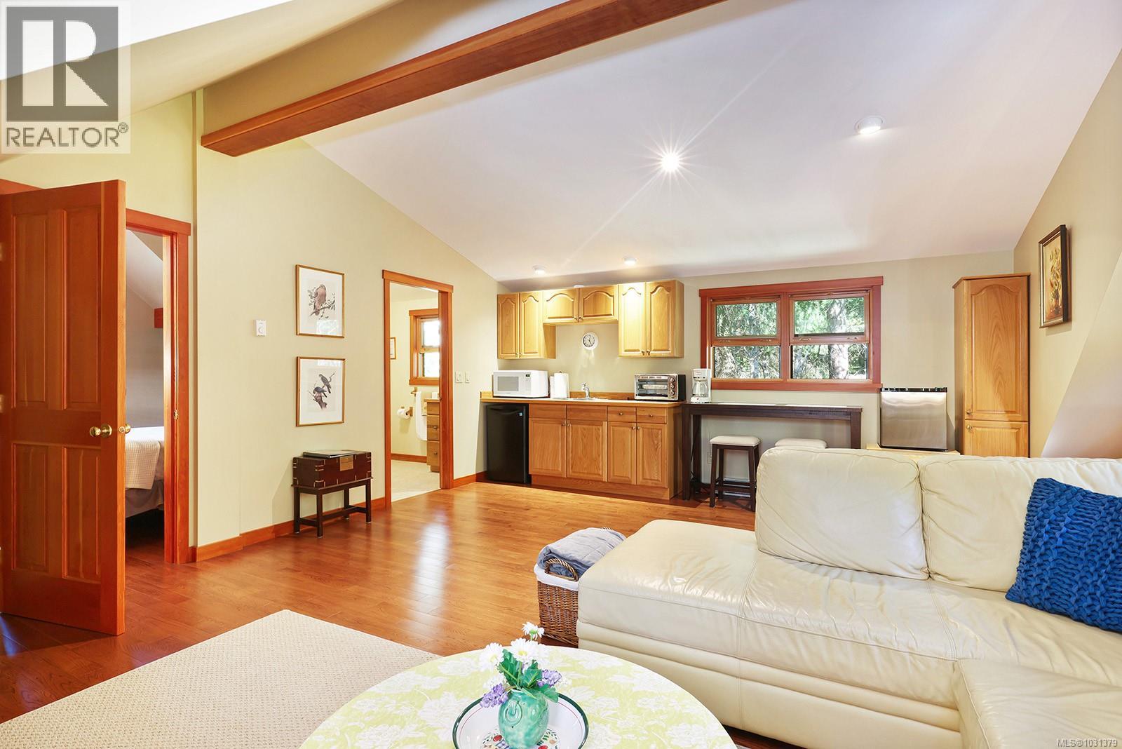 1645 Lea Smith Rd, Hornby Island, British Columbia  V0R 1Z0 - Photo 35 - 1031379