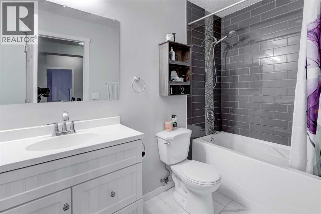 395 Bayview Way Sw, Airdrie, Alberta  T4B 4G1 - Photo 31 - A2293924