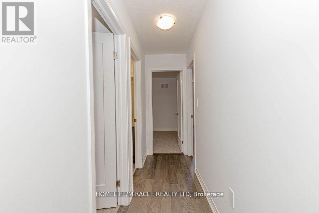 223 Rockledge Drive, Hamilton, Ontario  L0R 1P0 - Photo 17 - X12972816