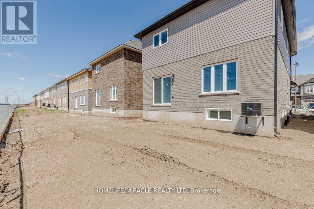 223 Rockledge Drive, Hamilton, Ontario  L0R 1P0 - Photo 40 - X12972816