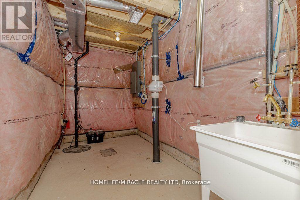 223 Rockledge Drive, Hamilton, Ontario  L0R 1P0 - Photo 38 - X12972816