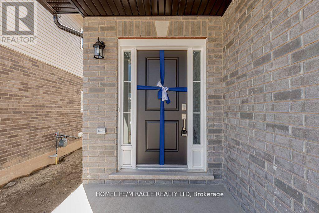 223 Rockledge Drive, Hamilton, Ontario  L0R 1P0 - Photo 5 - X12972816