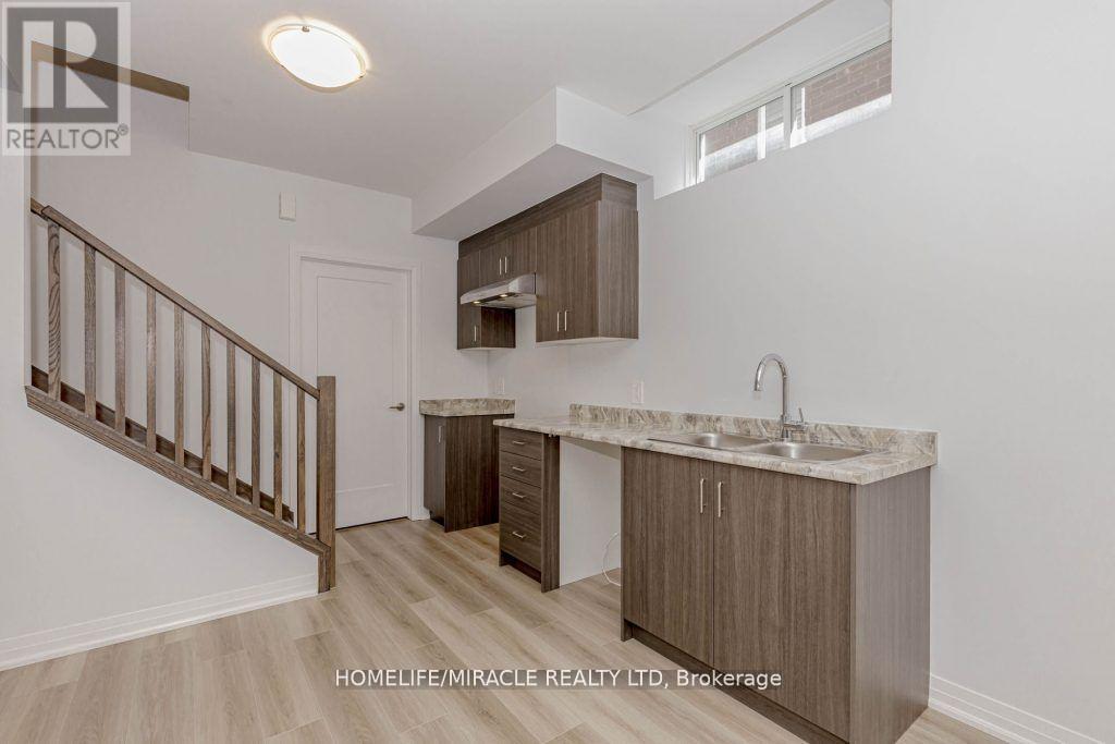 223 Rockledge Drive, Hamilton, Ontario  L0R 1P0 - Photo 30 - X12972816