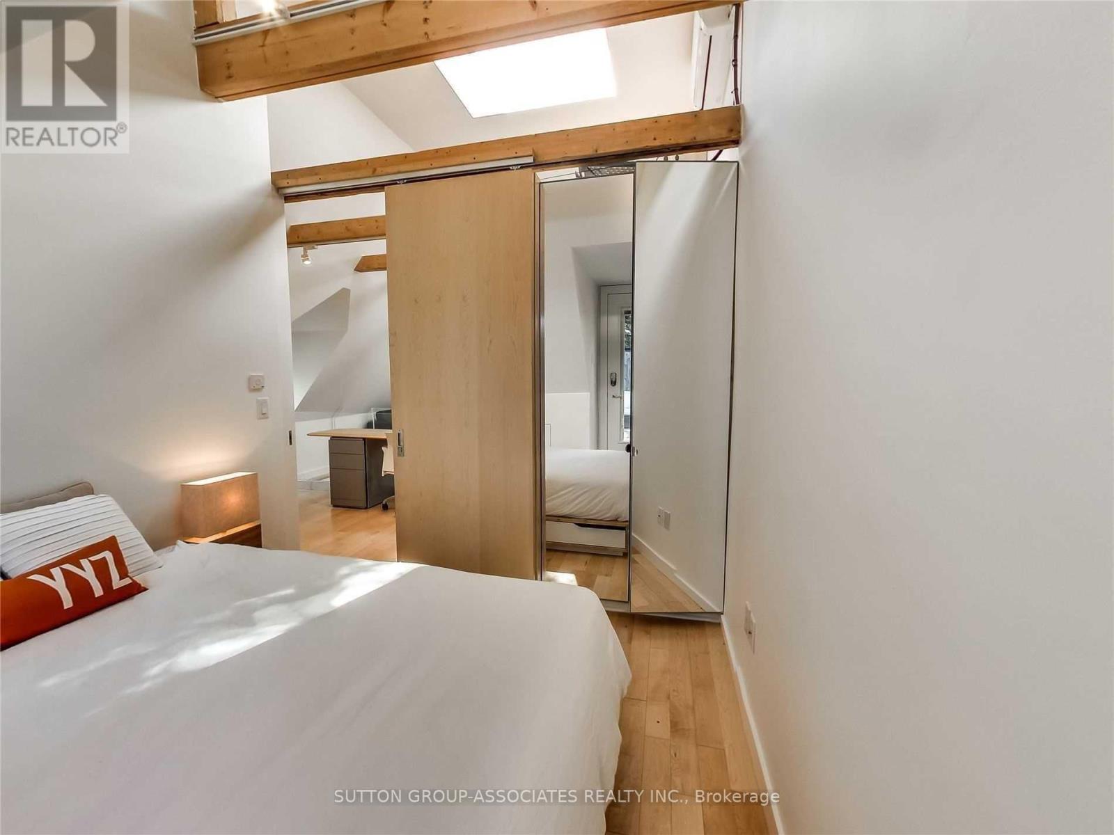 3 - 477 Brunswick Avenue, Toronto, Ontario  M5R 2Z6 - Photo 26 - C12934354