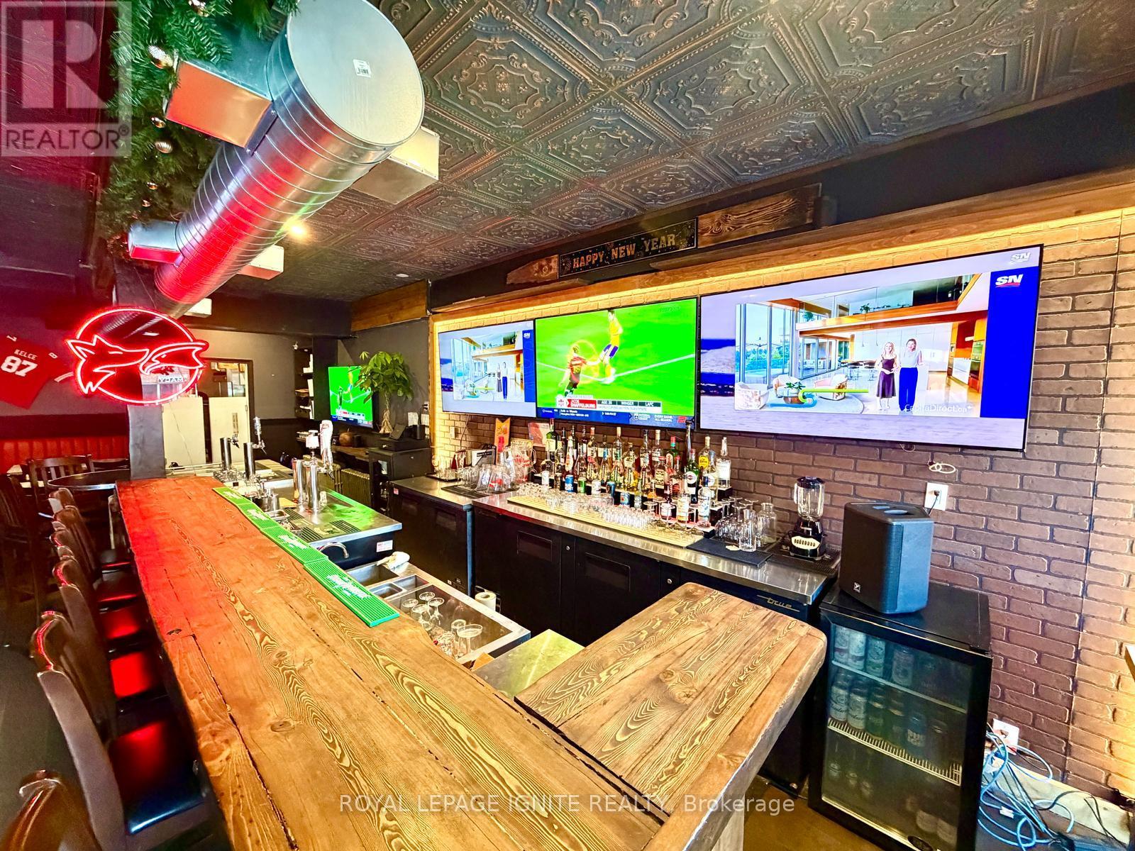 831 Dundas Street W, Toronto, Ontario  M6J 1V4 - Photo 23 - C12968402