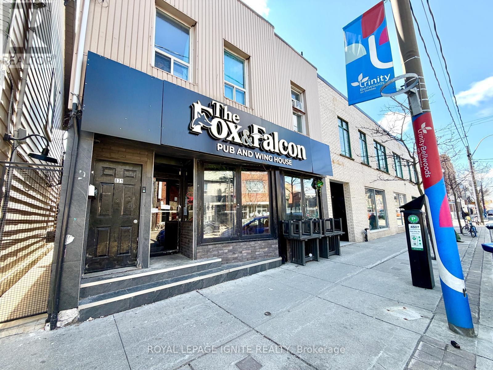 831 Dundas Street W, Toronto, Ontario  M6J 1V4 - Photo 4 - C12968402