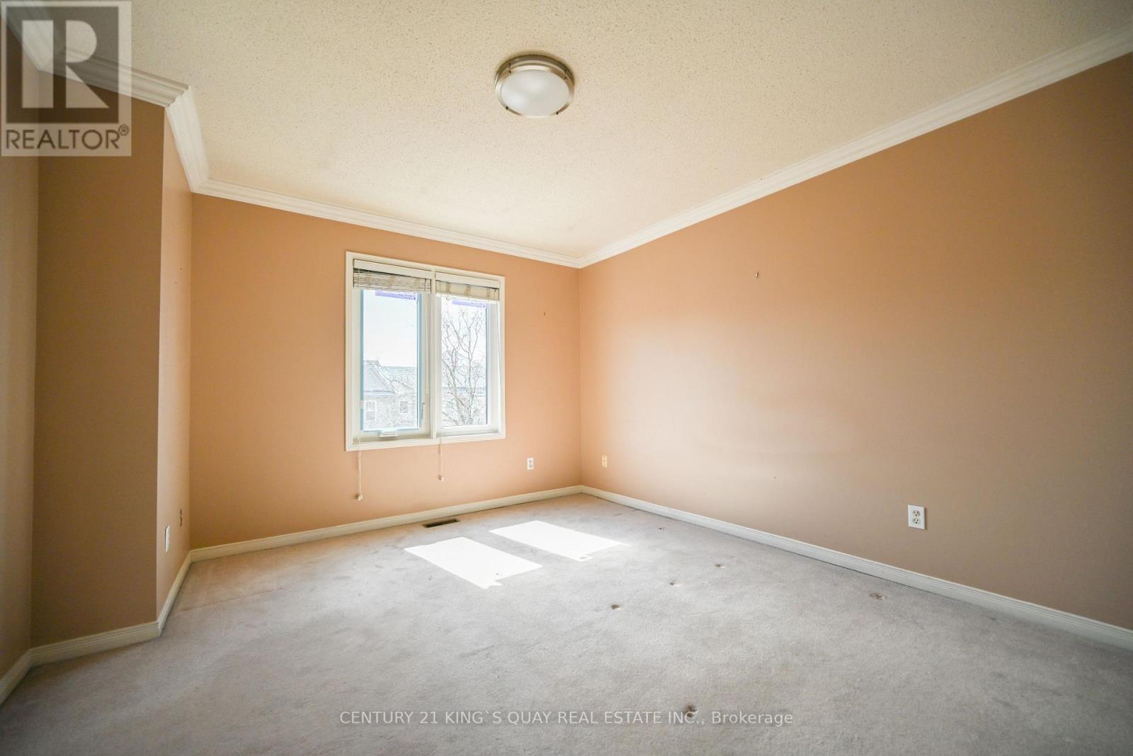 118 Mugford Road, Aurora, Ontario  L4G 7J8 - Photo 12 - N12967790