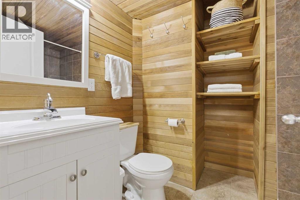 16 Drake Landing Road, Okotoks, Alberta  T1S 2M2 - Photo 45 - A2299793