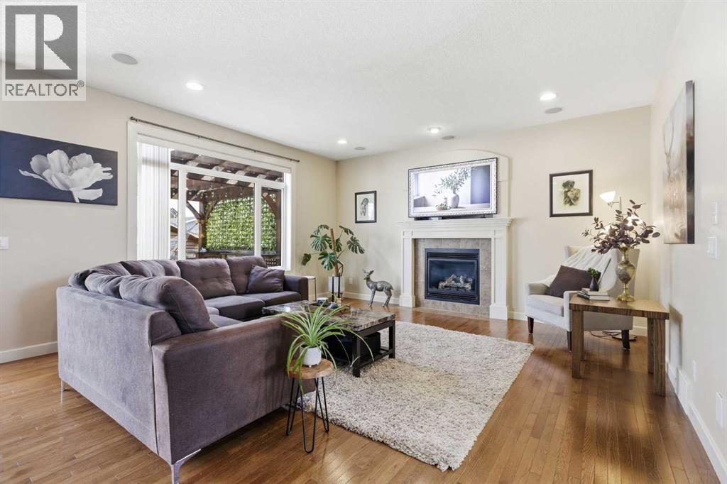 16 Drake Landing Road, Okotoks, Alberta  T1S 2M2 - Photo 7 - A2299793