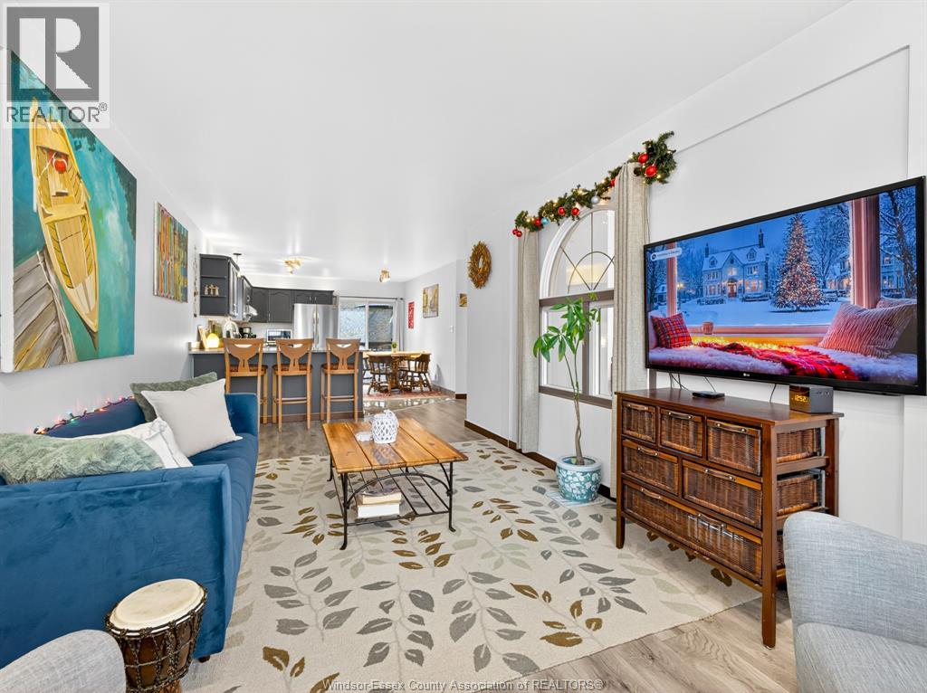 6860 Matchette Road, Lasalle, Ontario N9J 3H7 - Photo 10 - 26007488