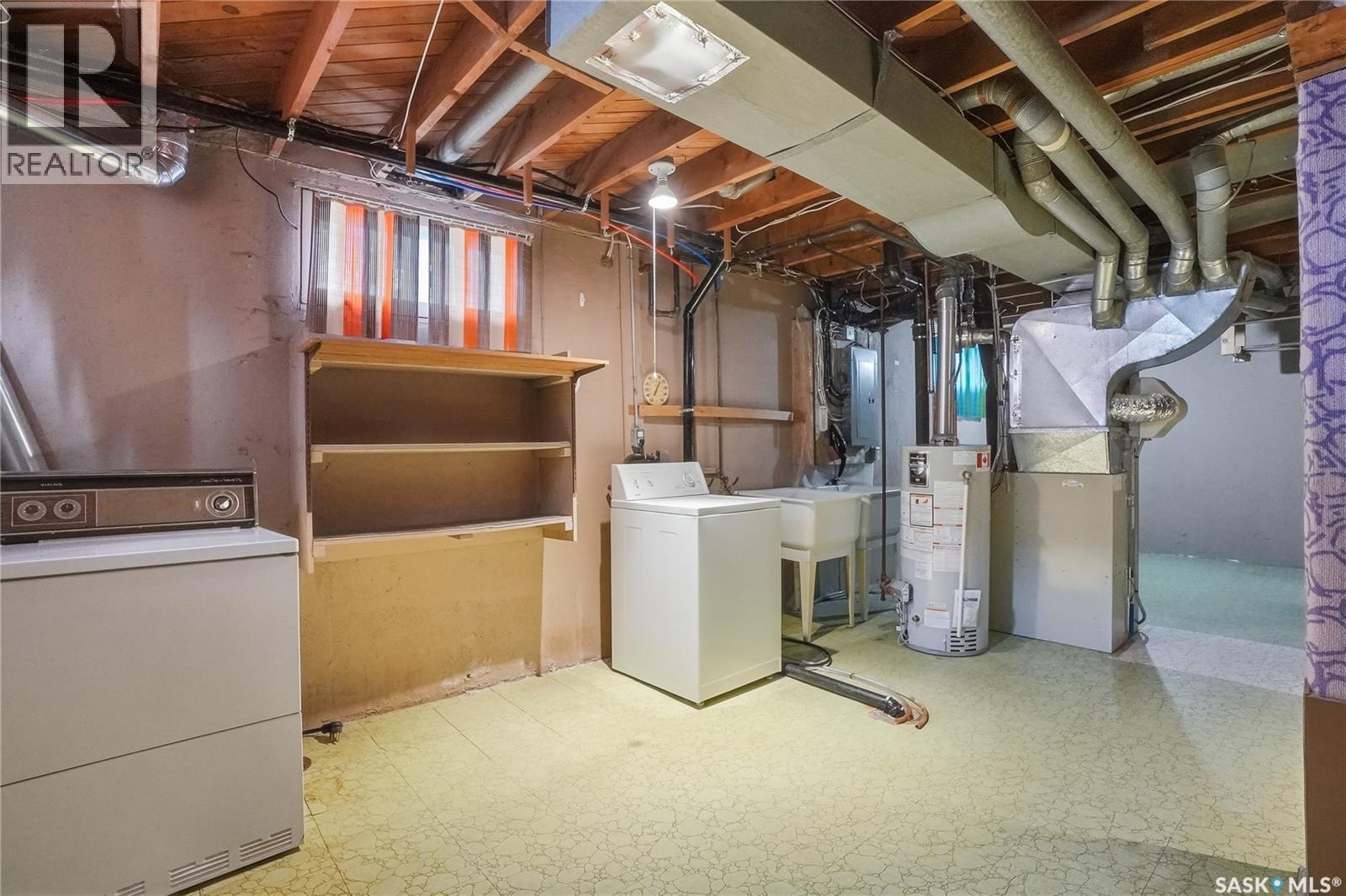 2204 York Avenue, Saskatoon, Saskatchewan  S7J 1J1 - Photo 24 - SK032283