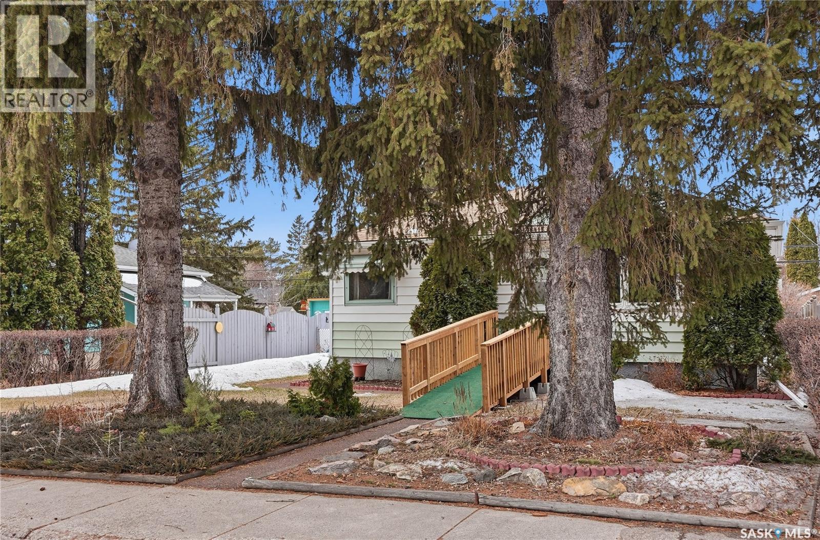 2204 York Avenue, Saskatoon, Saskatchewan  S7J 1J1 - Photo 35 - SK032283