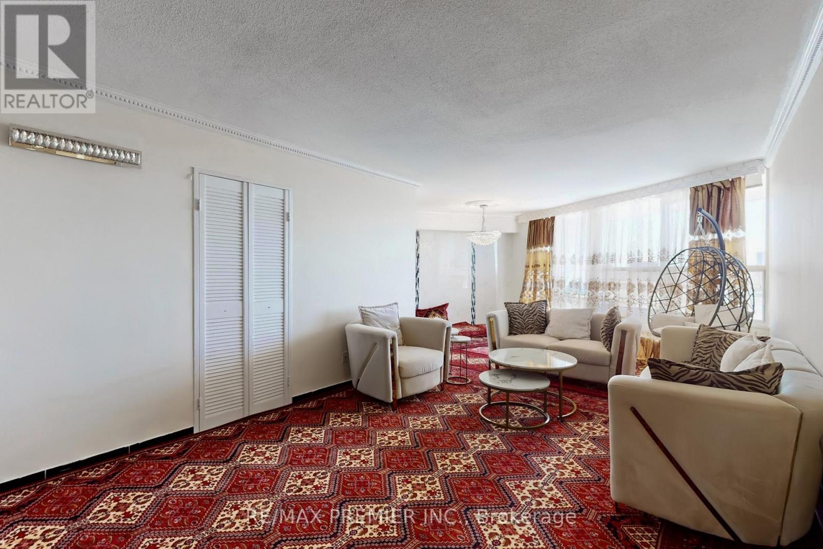 1206 - 60 Pavane Linkway, Toronto, Ontario  M3C 1A2 - Photo 4 - C12974180