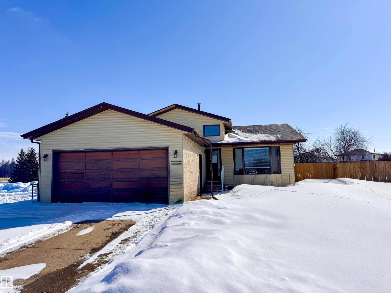 8703 102 Av, Morinville, Alberta  T8R 1B7 - Photo 1 - E4479788