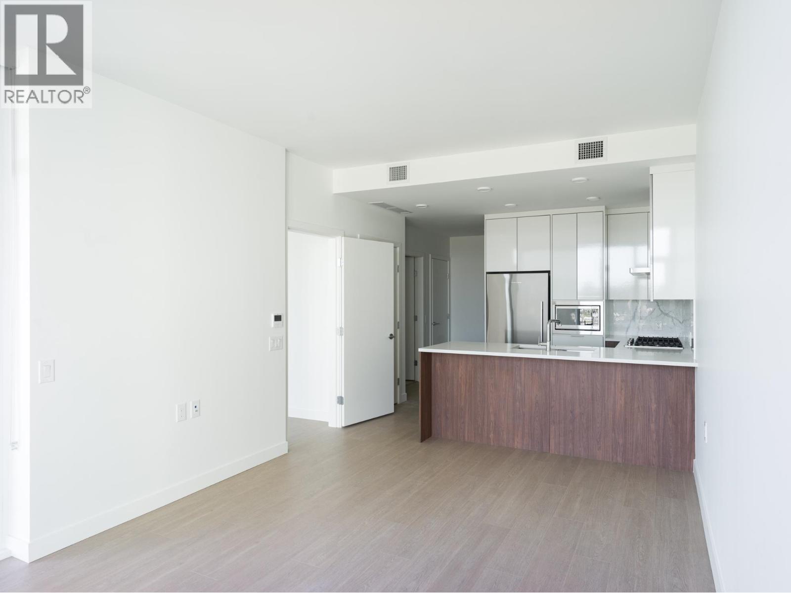 1705 699 Whiting Way, Coquitlam, British Columbia  V3J 0N7 - Photo 8 - R3107911