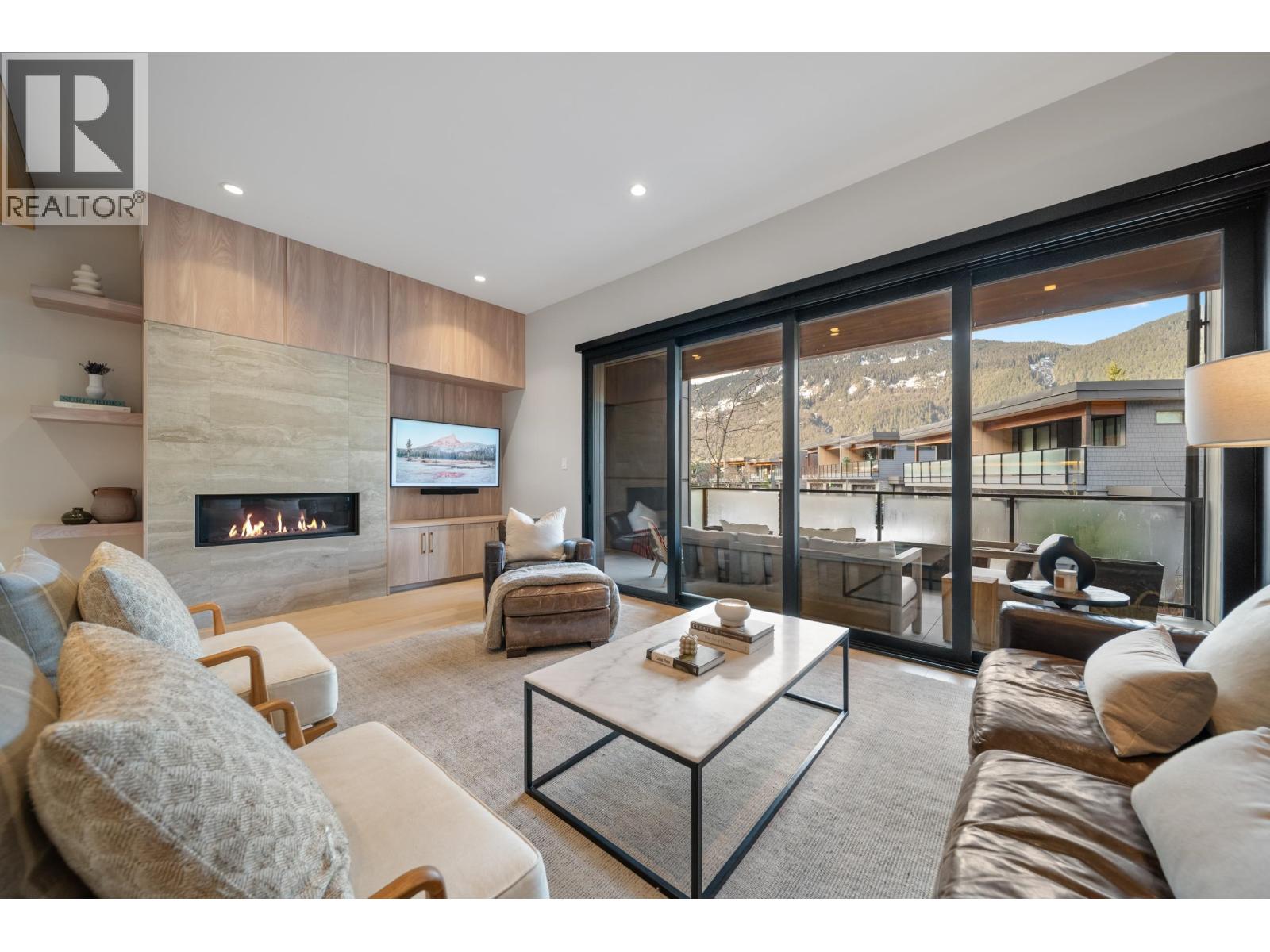 4 1350 Cloudburst Drive, Whistler, British Columbia  V8E 1N6 - Photo 3 - R3108989