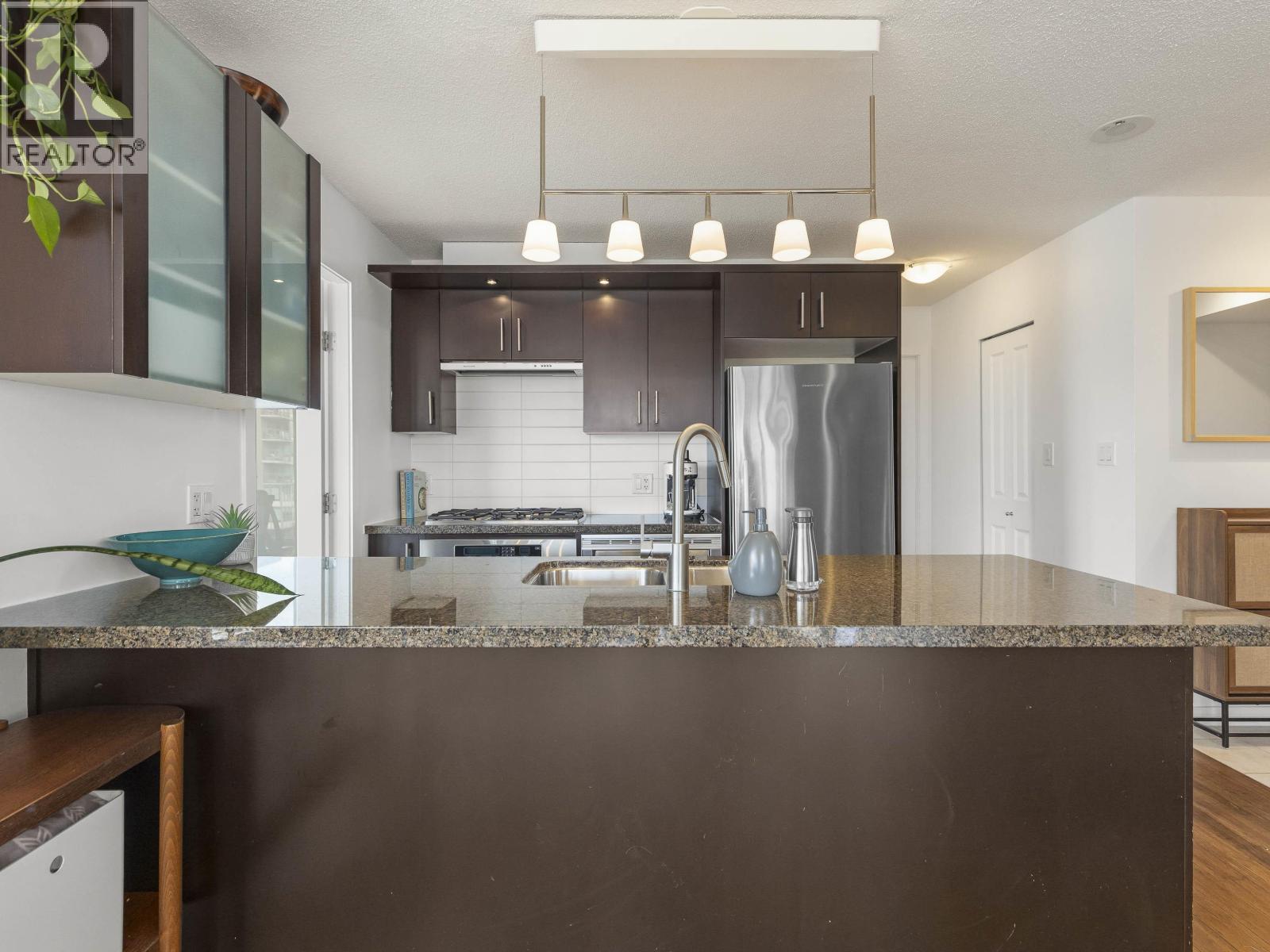 706 1650 W 7th Avenue, Vancouver, British Columbia  V6J 5N1 - Photo 15 - R3109007