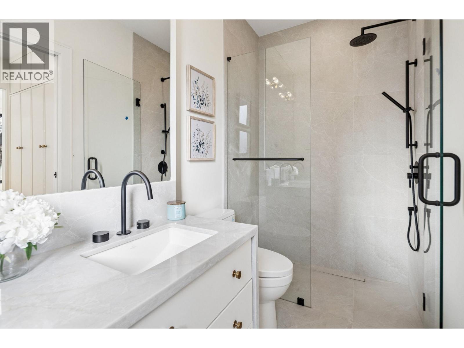 2 3036 W 13th Avenue, Vancouver, British Columbia  V6K 2V2 - Photo 17 - R3109039