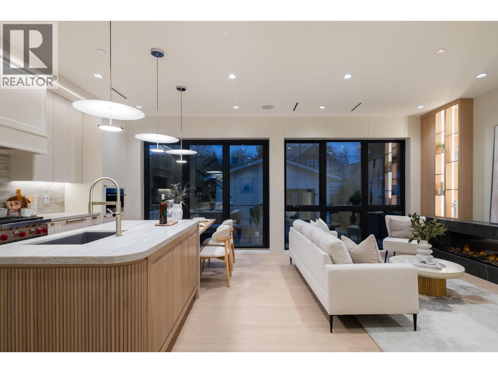 2 3036 W 13th Avenue, Vancouver, British Columbia  V6K 2V2 - Photo 40 - R3109039