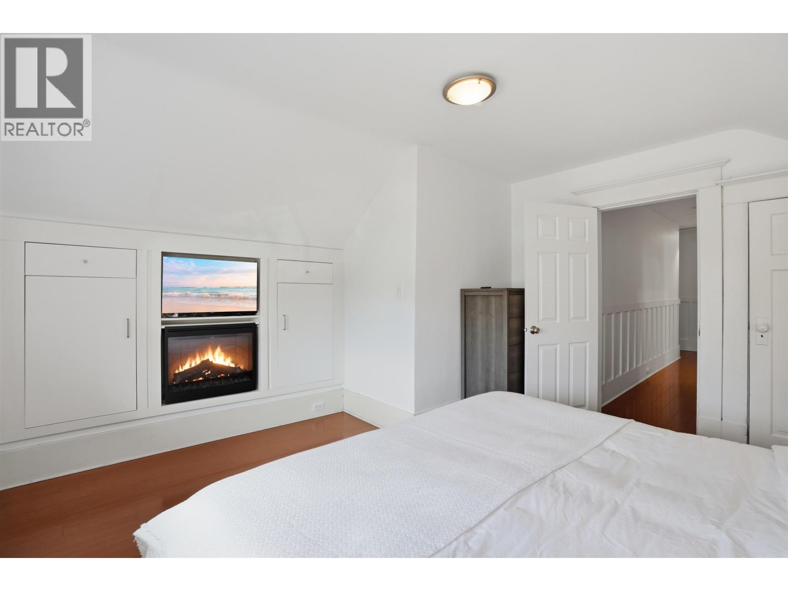 3348-3350 W 3rd Avenue, Vancouver, British Columbia  V6R 1L4 - Photo 15 - R3109006