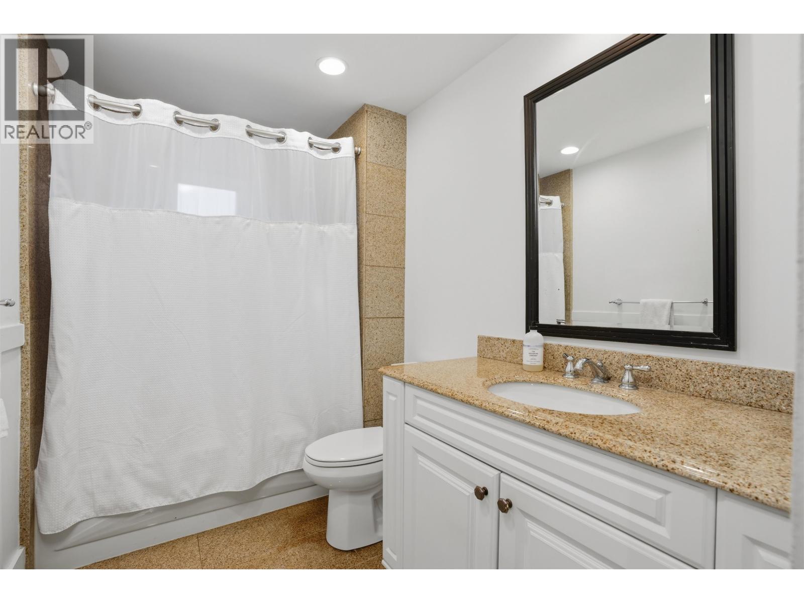 3348-3350 W 3rd Avenue, Vancouver, British Columbia  V6R 1L4 - Photo 17 - R3109006