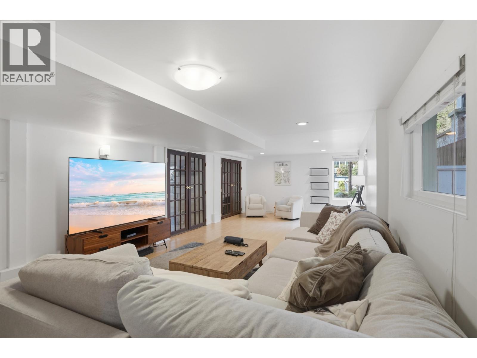 3348-3350 W 3rd Avenue, Vancouver, British Columbia  V6R 1L4 - Photo 19 - R3109006