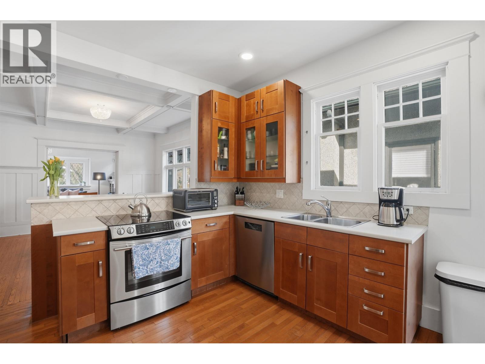 3348-3350 W 3rd Avenue, Vancouver, British Columbia  V6R 1L4 - Photo 5 - R3109006