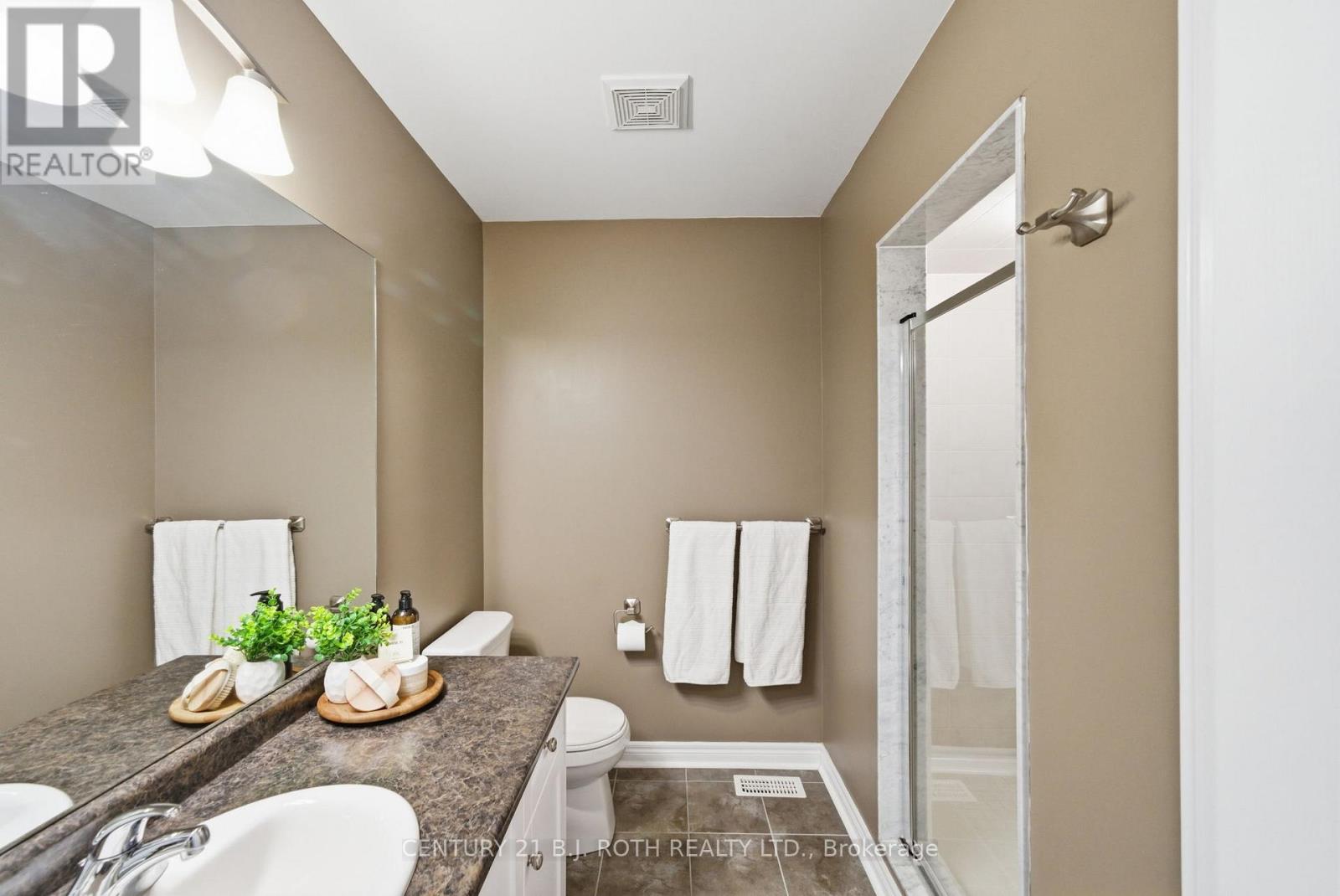 20 Bud Doucette Court, Uxbridge, Ontario  L9P 0E4 - Photo 22 - N12974206