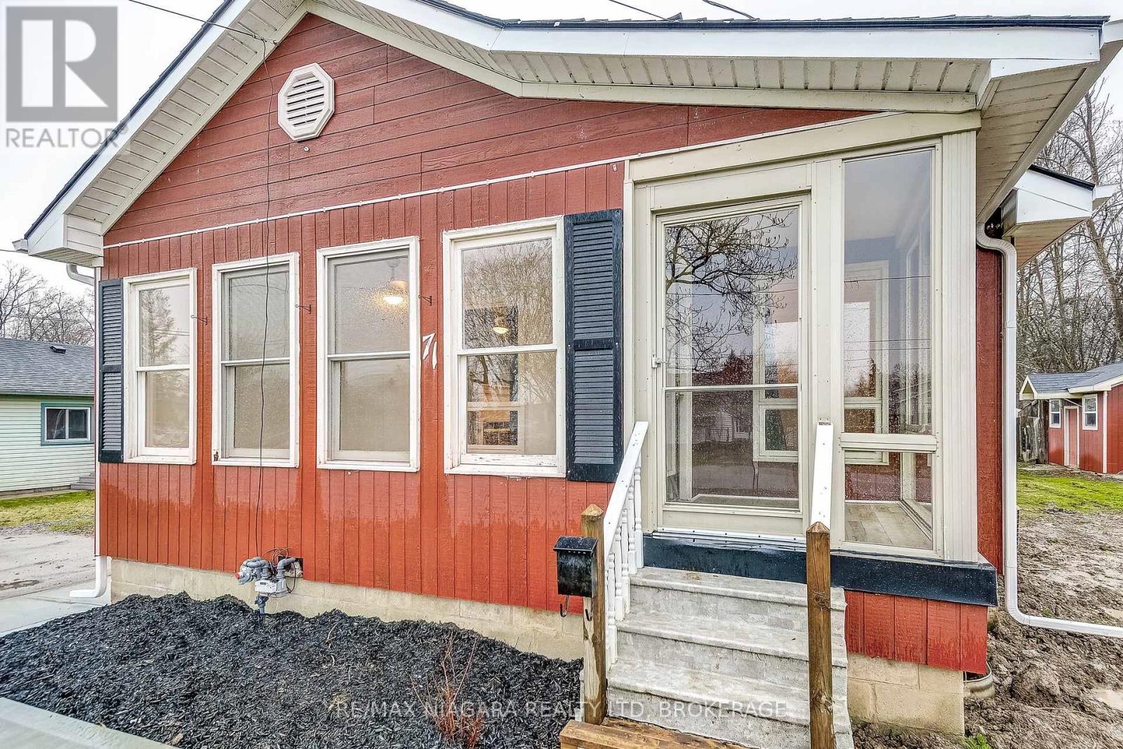 71 Joseph Street, Fort Erie, Ontario  L2A 5J6 - Photo 11 - X12971588