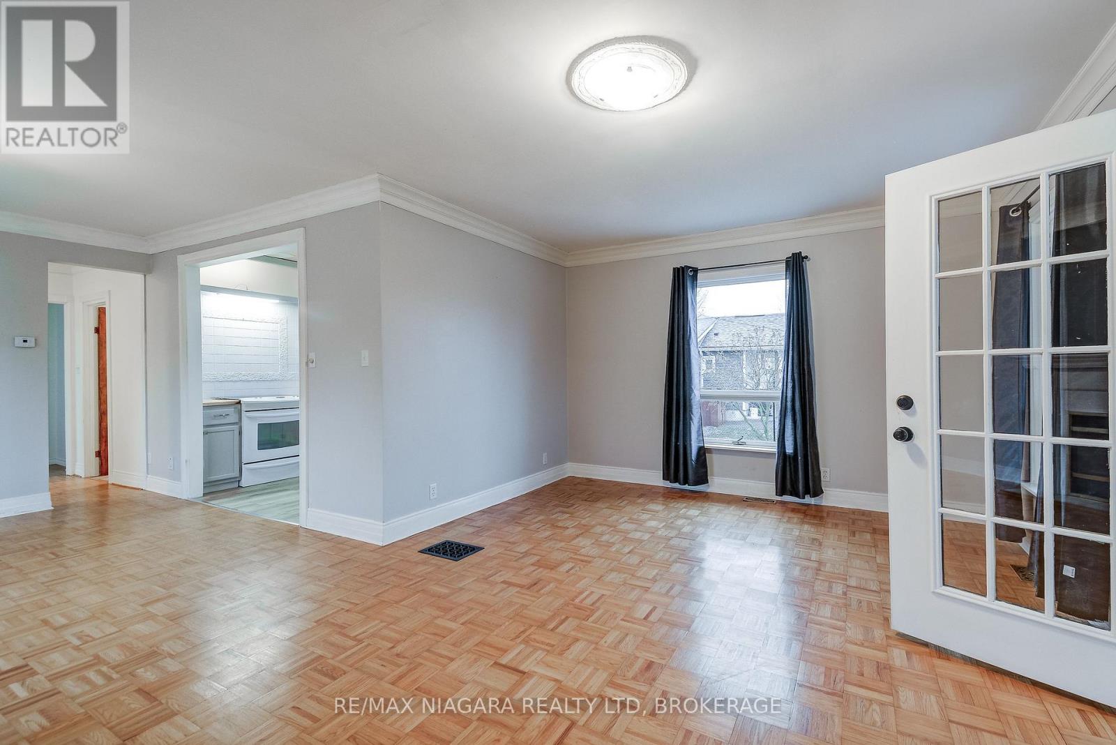 71 Joseph Street, Fort Erie, Ontario  L2A 5J6 - Photo 21 - X12971588