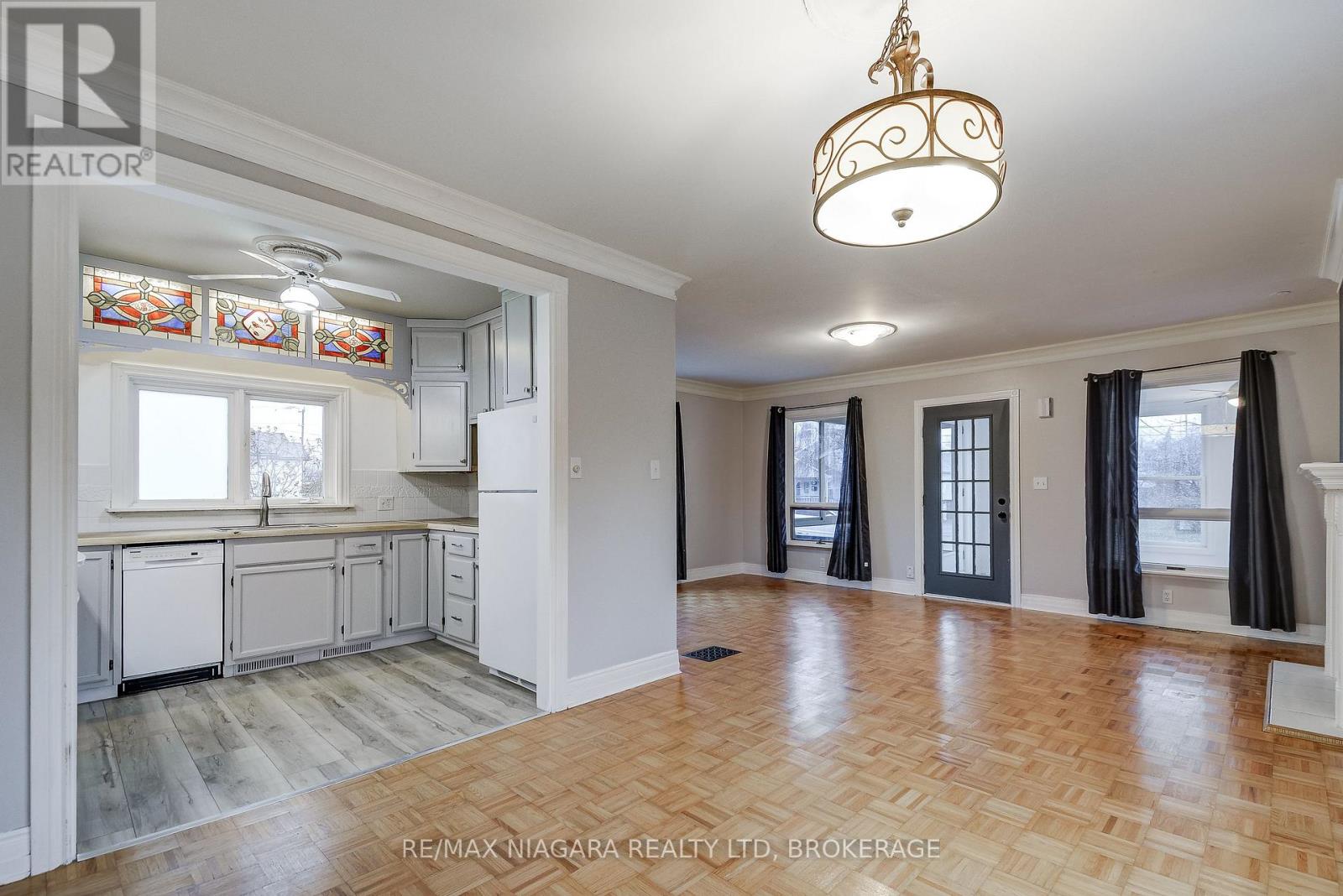 71 Joseph Street, Fort Erie, Ontario  L2A 5J6 - Photo 22 - X12971588