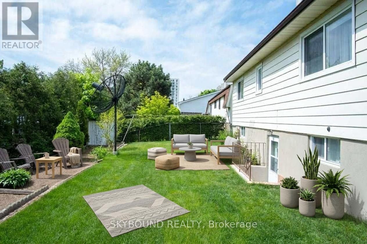 1298 Forest Hill, Oakville, Ontario  L6H 2S4 - Photo 18 - W12974184