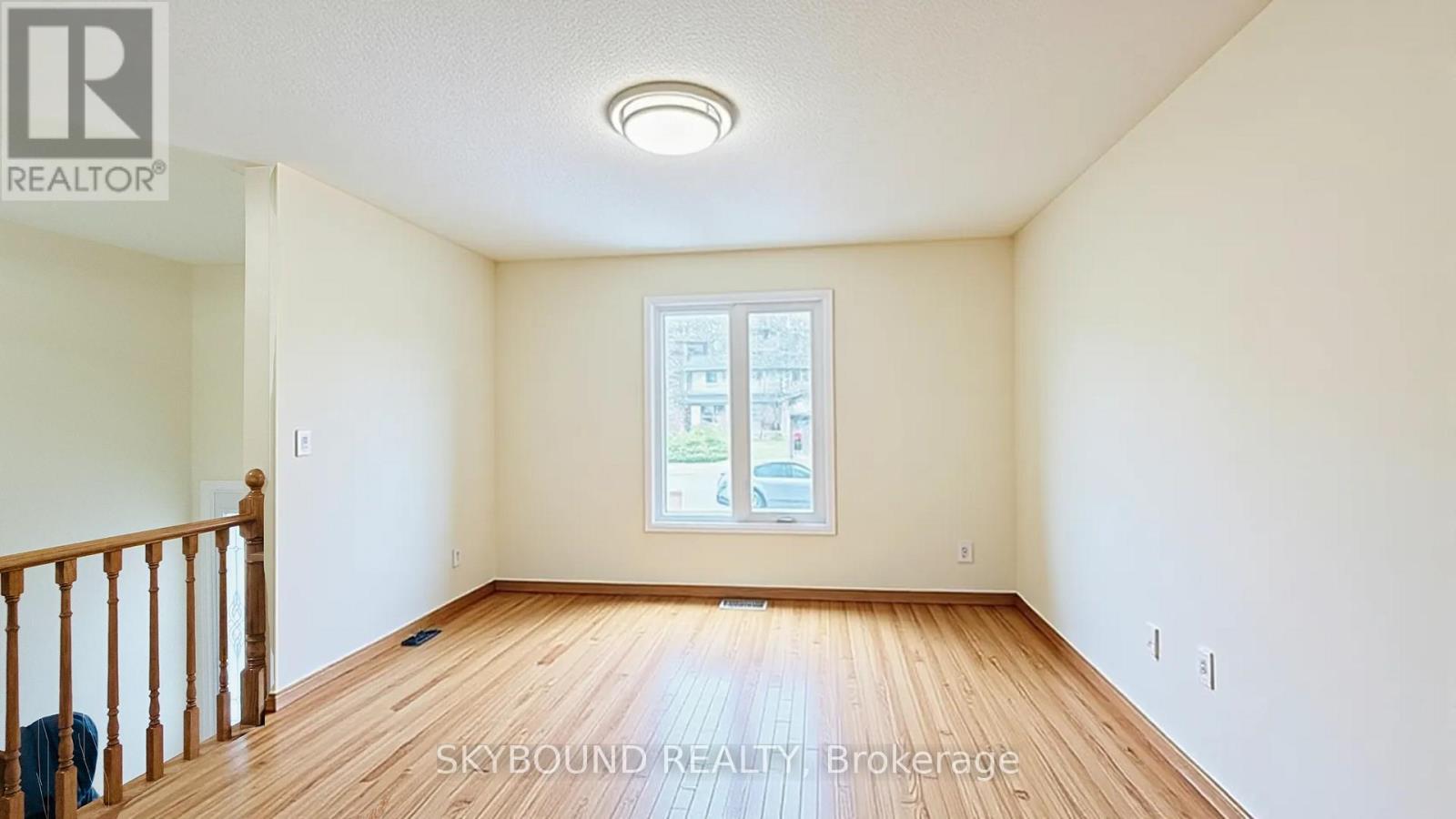 1298 Forest Hill, Oakville, Ontario  L6H 2S4 - Photo 30 - W12974184