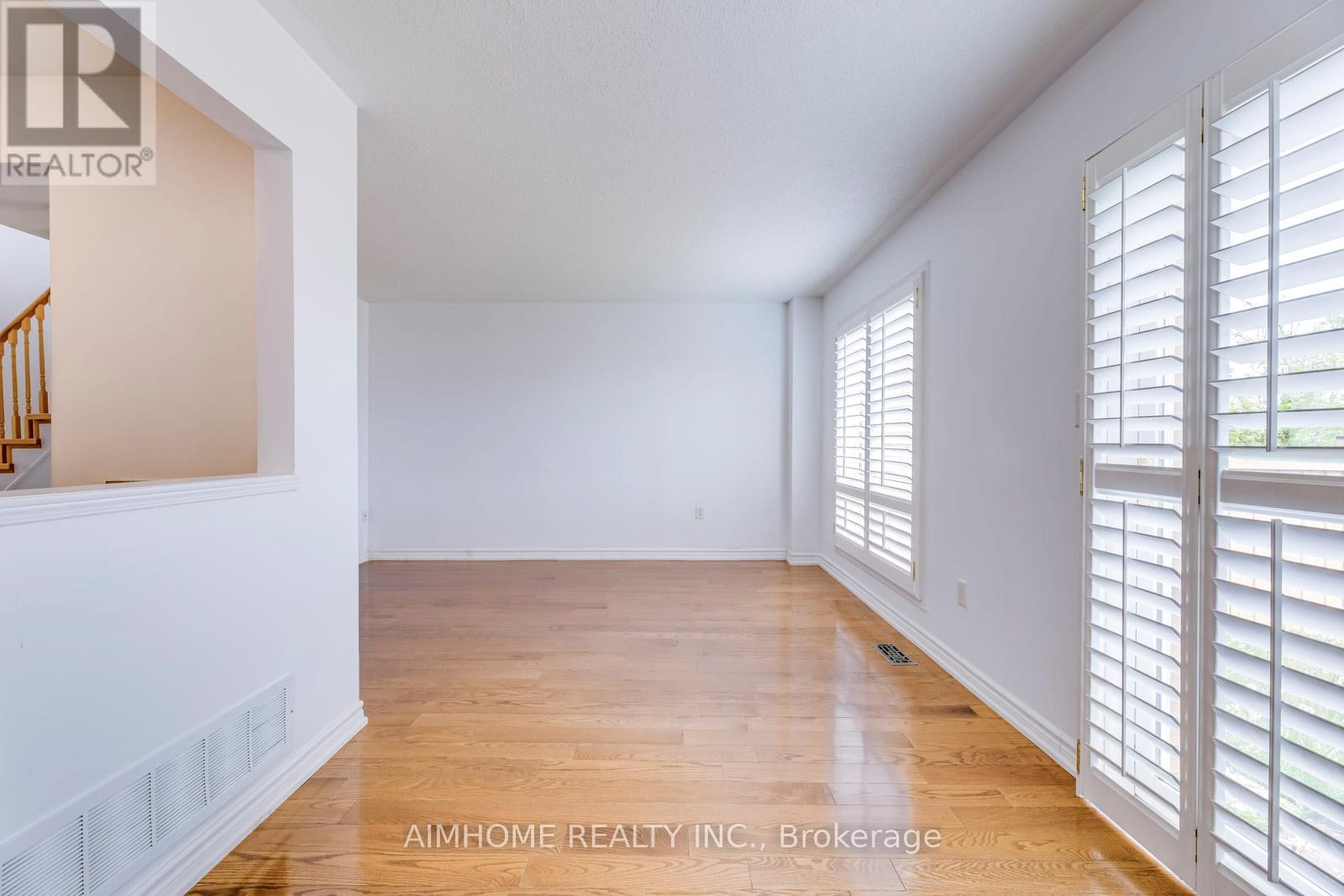 340 Kittridge Road, Oakville, Ontario  L6H 7K6 - Photo 14 - W12974202