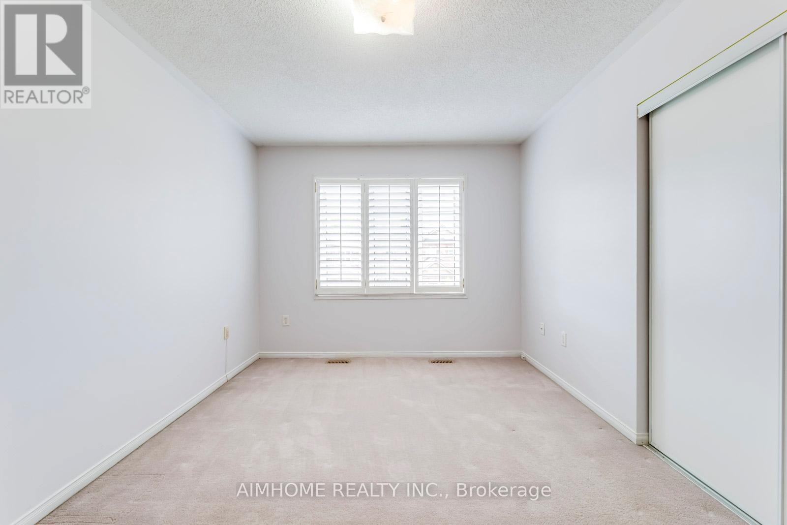 340 Kittridge Road, Oakville, Ontario  L6H 7K6 - Photo 17 - W12974202