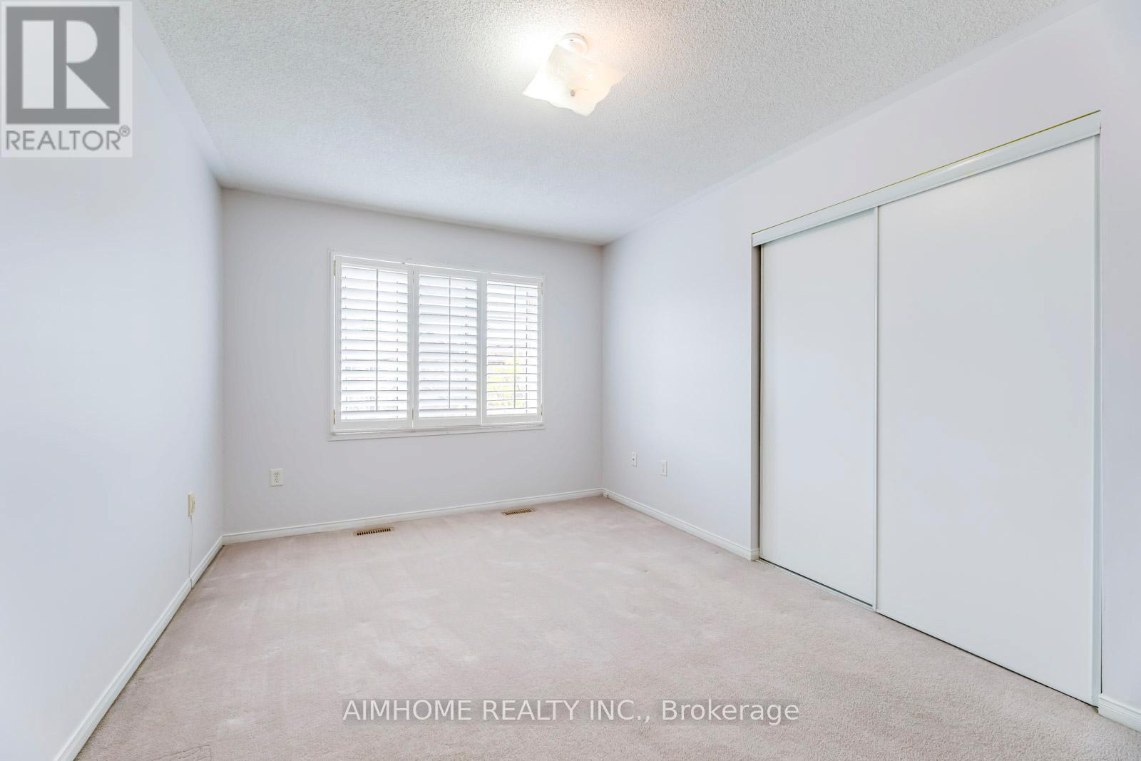 340 Kittridge Road, Oakville, Ontario  L6H 7K6 - Photo 18 - W12974202